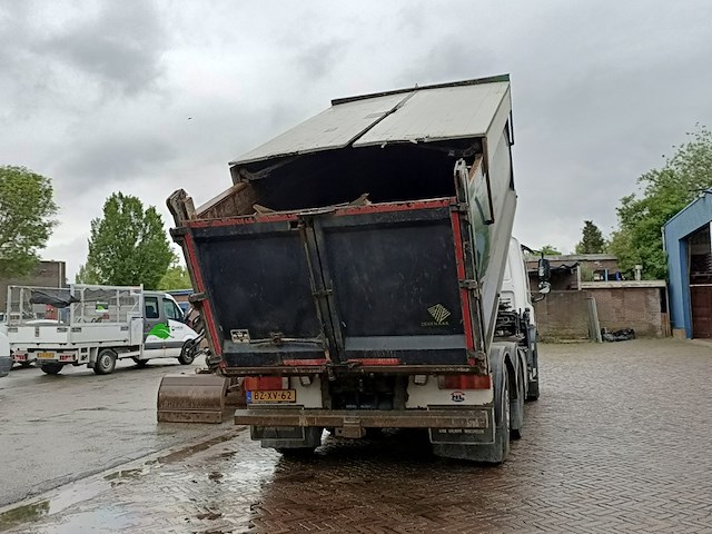 Vrachtwagen, daf, fan cf75 met laadkraan hiab xs kipper vossebelt, 2012 - afbeelding 40 van  41