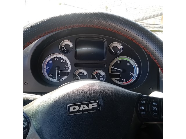 Vrachtwagen, daf, ft xf 105.460 - afbeelding 17 van  31