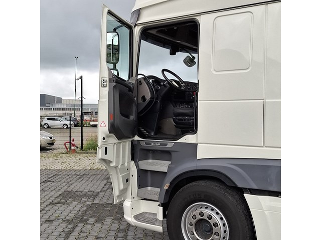 Vrachtwagen, daf, xf 480 ft, wit, 2018 - afbeelding 3 van  90