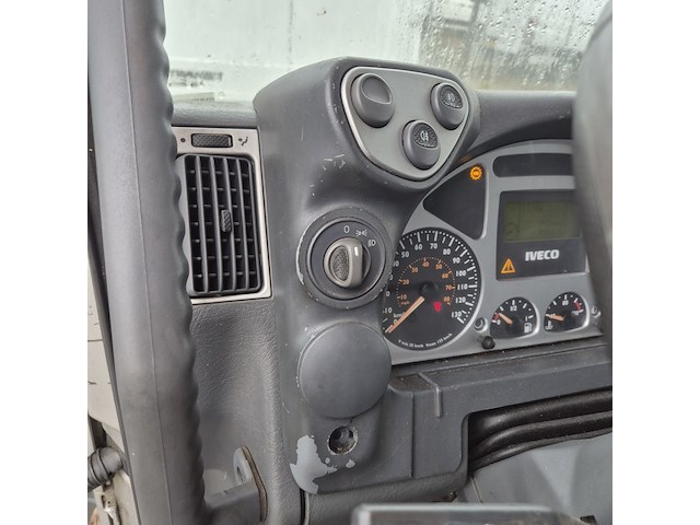 Vrachtwagen, iveco, 90e21, 2004 - afbeelding 17 van  35