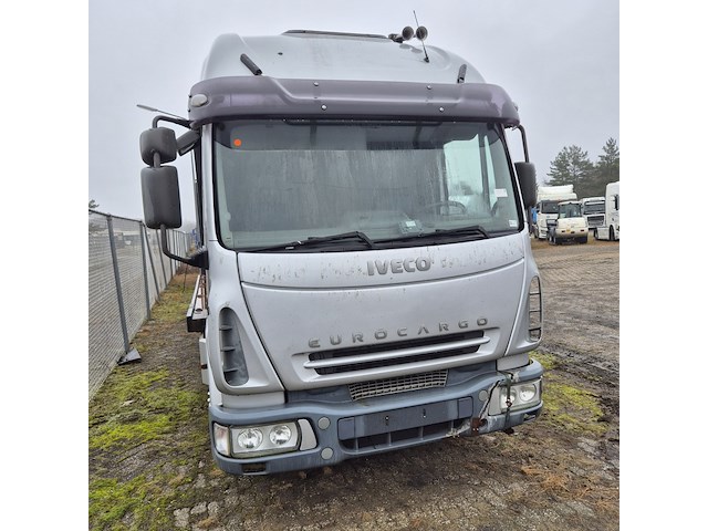 Vrachtwagen, iveco, 90e21, 2004 - afbeelding 31 van  35