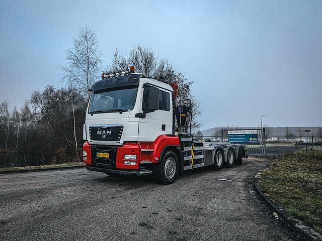 Vrachtwagen, man, tgs 35.440 8x4 hmf 16 tonmeter z-kraan, 2012 - afbeelding 1 van  42