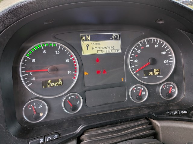 Vrachtwagen, man, tgs 35.440 8x4 hmf 16 tonmeter z-kraan, 2012 - afbeelding 25 van  42