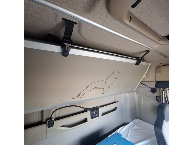 Vrachtwagen, man, tgx, 2018 - afbeelding 17 van  48