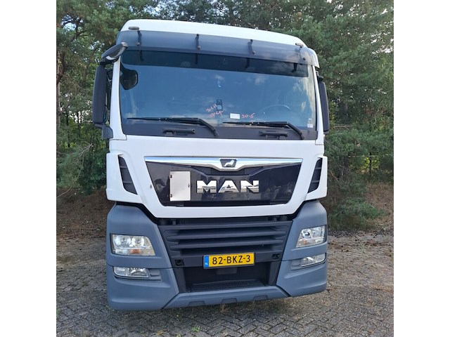 Vrachtwagen, man, tgx, 2018 - afbeelding 12 van  48
