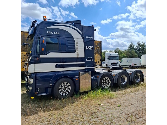 Vrachtwagen, man, tgx 41.680 8x4/4, 2009 - afbeelding 38 van  39