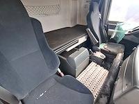 Vrachtwagen, man, tgx - afbeelding 2 van  30