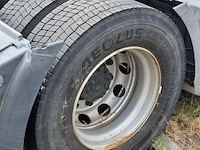 Vrachtwagen, man, tgx - afbeelding 20 van  30