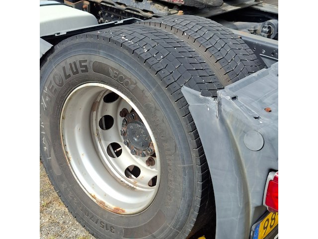Vrachtwagen, man, tgx - afbeelding 22 van  30