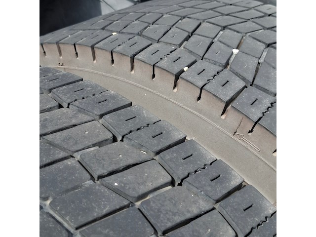 Vrachtwagen, man, tgx - afbeelding 24 van  30