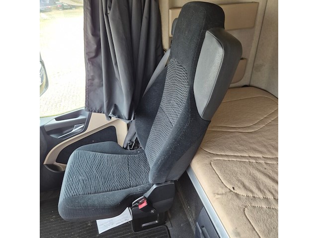 Vrachtwagen, mercedes-benz, actros, 2015 - afbeelding 10 van  26