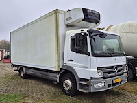 Vrachtwagen mercedes-benz, bouwjaar 2011 - afbeelding 1 van  1
