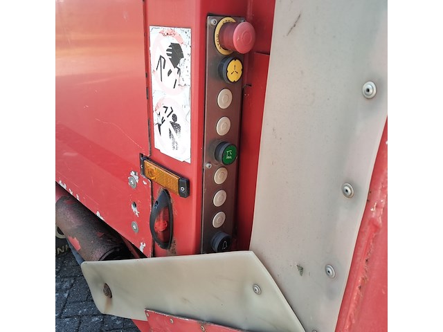 Vrachtwagen met afvalinzamelingssysteem iveco, ad260sy/ps cng, bouwjaar 2013 - afbeelding 15 van  45