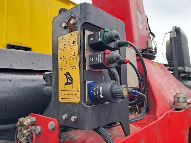 Vrachtwagen met haakarmsysteem, scania, n341, 2015, incl. gedemonteerde kraan, hyvalift 25.60 sk - afbeelding 8 van  60