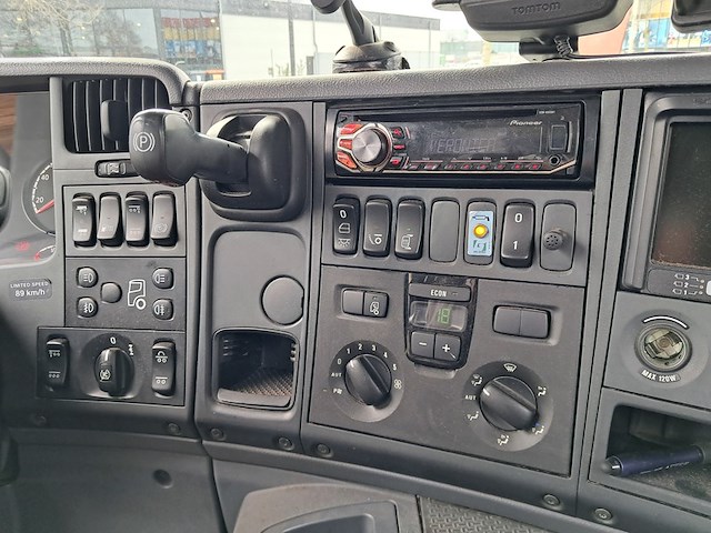 Vrachtwagen met haakarmsysteem, scania, n341, 2015, incl. gedemonteerde kraan, hyvalift 25.60 sk - afbeelding 44 van  60