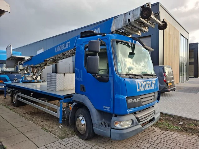 Vrachtwagen met ladder opbouw, daf, 45220, 2008 - afbeelding 23 van  34