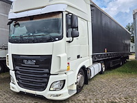Vrachtwagen met oplegger, daf / krone, xf 460 ft / sd