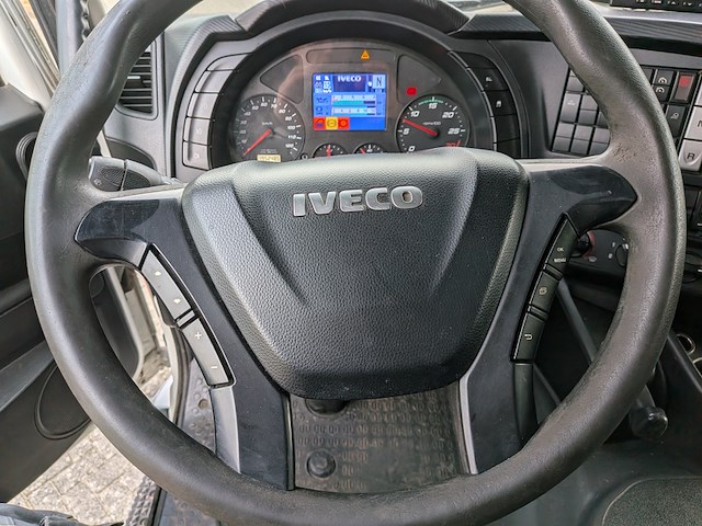 Vrachtwagen met zijlader en containersysteem, iveco, ad260sy/cng, 2017 - afbeelding 9 van  57