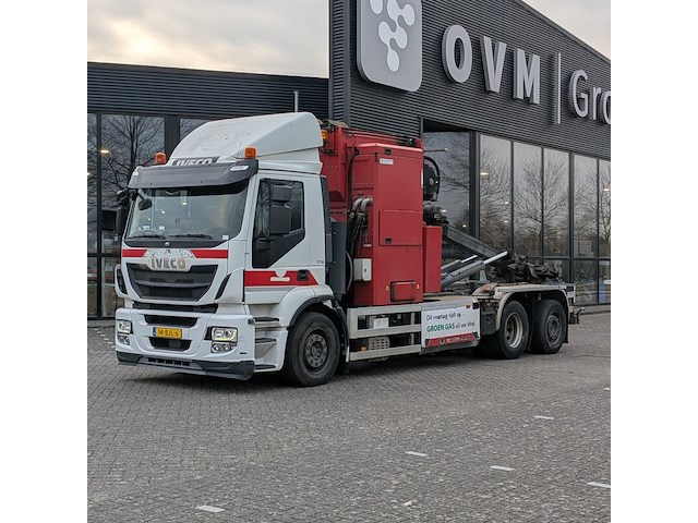 Vrachtwagen met zijlader en containersysteem, iveco, ad260sy/cng, 2017 - afbeelding 1 van  57