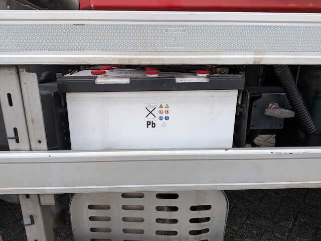 Vrachtwagen met zijlader en containersysteem, iveco, ad260sy/cng, 2017 - afbeelding 41 van  57