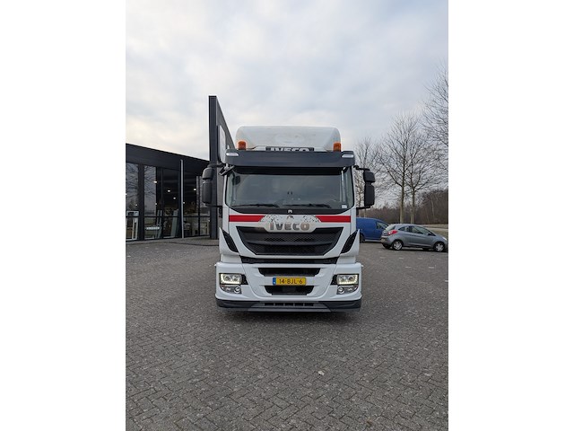 Vrachtwagen met zijlader en containersysteem, iveco, ad260sy/cng, 2017 - afbeelding 56 van  57