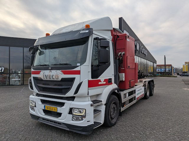 Vrachtwagen met zijlader en containersysteem, iveco, ad260sy/cng, 2017 - afbeelding 57 van  57