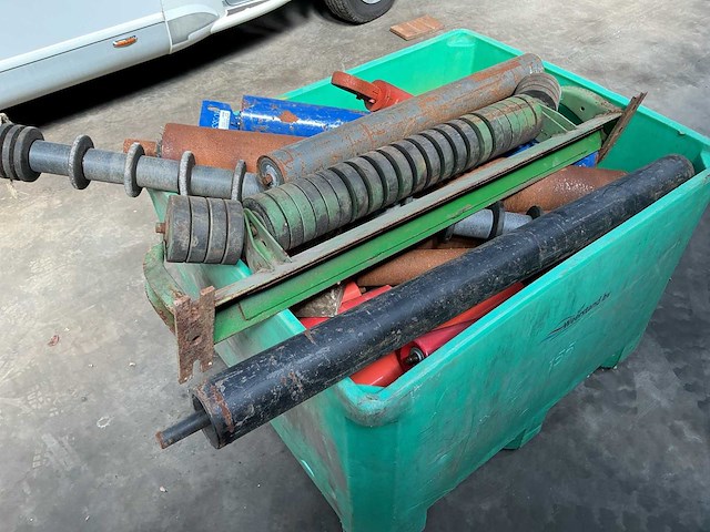 Vrachtwagen onderdeel - afbeelding 4 van  5
