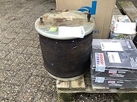 Vrachtwagen onderdeel - afbeelding 5 van  5