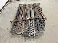 Vrachtwagen onderdelen - afbeelding 4 van  5