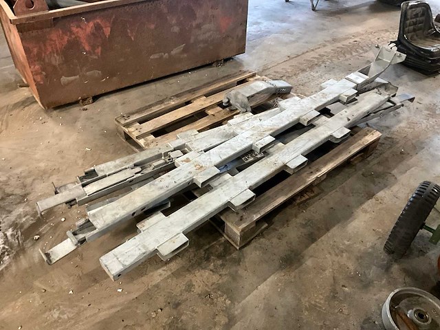 Vrachtwagen plankdrager (5x) - afbeelding 2 van  3