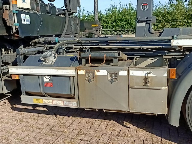 Vrachtwagen, scania, 8x2, g410 met laadkraan hiab xs 288 hipro en haakarm, 2015 - afbeelding 30 van  56