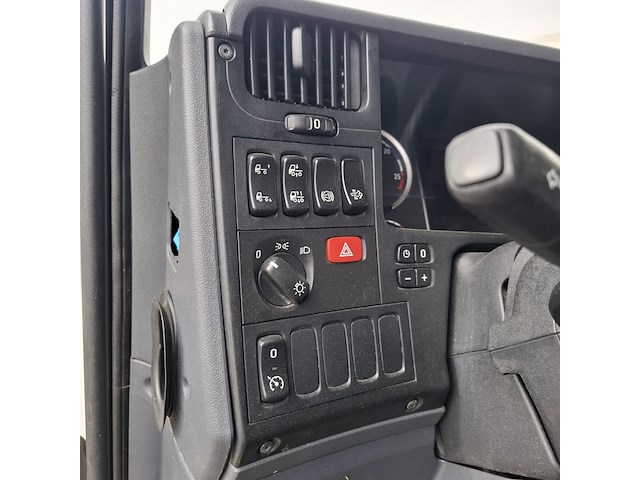Vrachtwagen, scania, g 370, 2015 - afbeelding 17 van  69