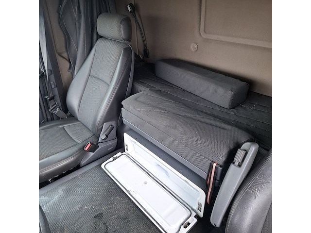 Vrachtwagen, scania, g 370, 2015 - afbeelding 26 van  69