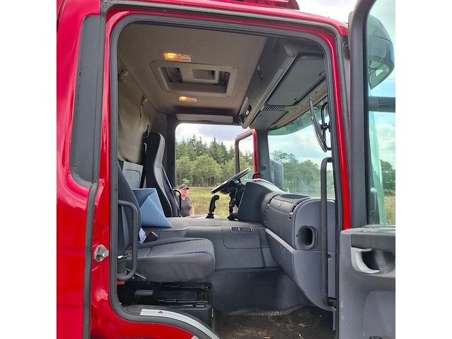 Vrachtwagen, scania, p 230 db4x2mna, 2005 - afbeelding 21 van  46