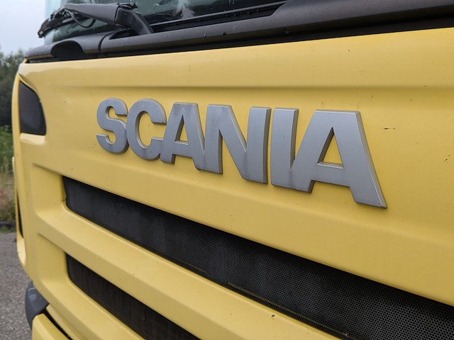 Vrachtwagen, scania, p 380 b 8x4*4, 2008, met autolaadkraan, hiab en haakarmsysteem, multilift - afbeelding 2 van  41