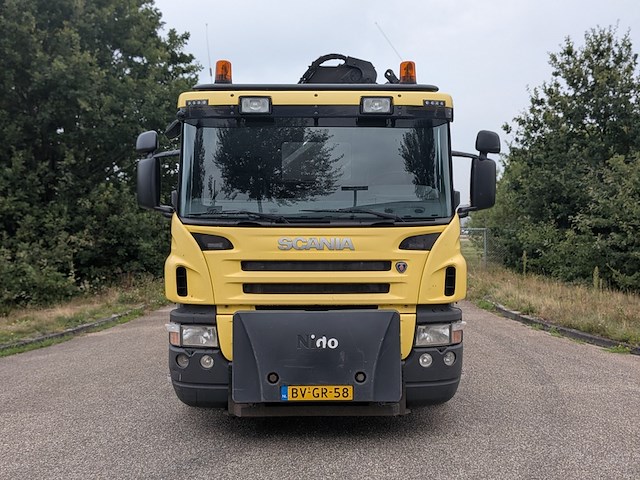 Vrachtwagen, scania, p 380 b 8x4*4, 2008, met autolaadkraan, hiab en haakarmsysteem, multilift - afbeelding 40 van  41