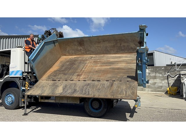 Vrachtwagen, scania, p360 4x4 met palfinger m1202 kraan en 3-zijdig kipsysteem, 2013 - afbeelding 11 van  47