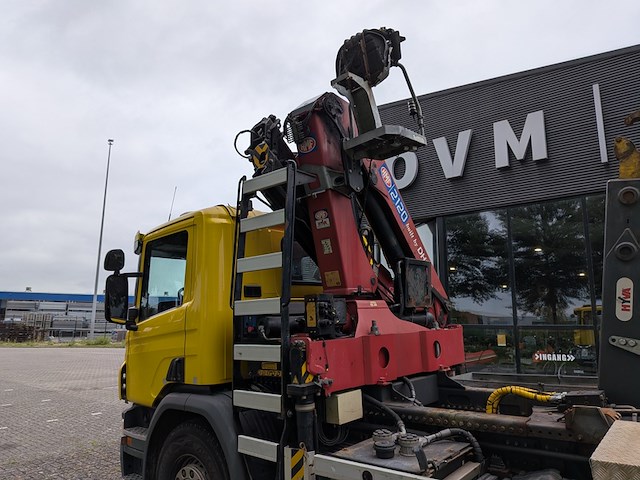 Vrachtwagen, scania, p450, 2017, met autolaadkraan, hmf 2120 en haakarmsysteem, hyva - afbeelding 5 van  39