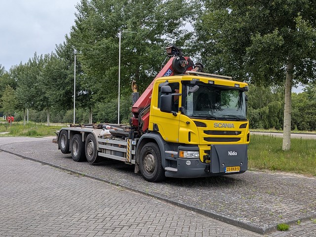 Vrachtwagen, scania, p450, 2017, met autolaadkraan, hmf 2120 en haakarmsysteem, hyva - afbeelding 1 van  39