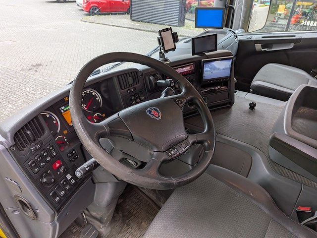 Vrachtwagen, scania, p450, 2017, met autolaadkraan, hmf 2120 en haakarmsysteem, hyva - afbeelding 17 van  39