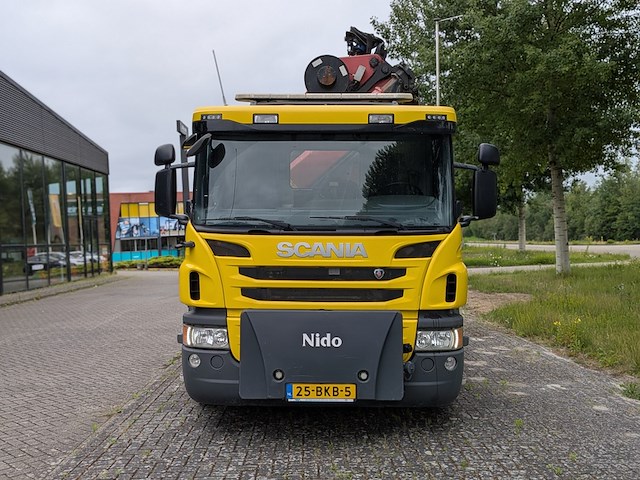 Vrachtwagen, scania, p450, 2017, met autolaadkraan, hmf 2120 en haakarmsysteem, hyva - afbeelding 12 van  39