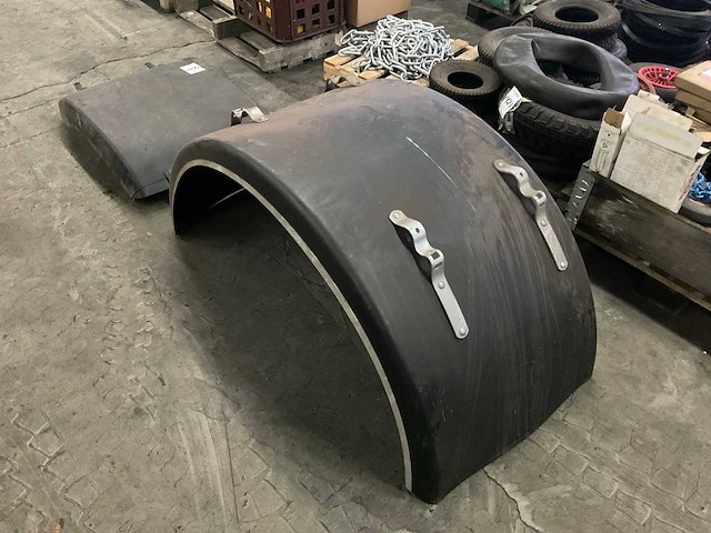 Vrachtwagen spatbord (4x) - afbeelding 2 van  2