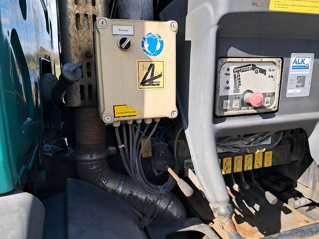 Vrachtwagen, volvo, fe s 4x2r, 2008, met kraan, hiab 144ds-2 hiduo - afbeelding 6 van  56