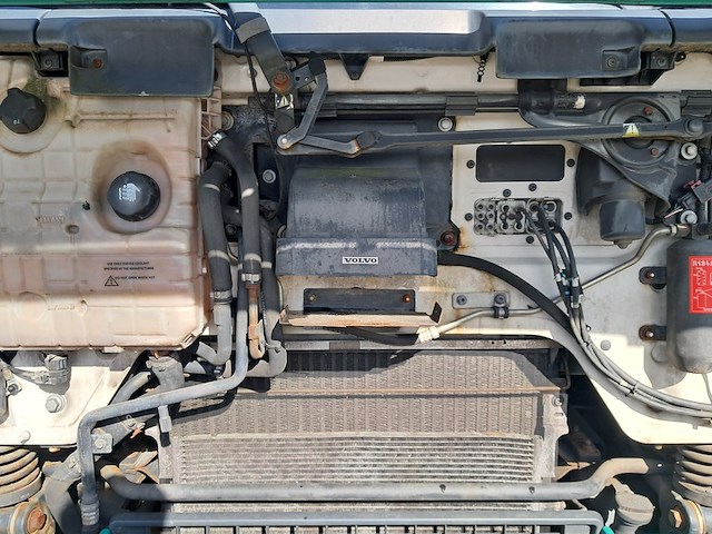 Vrachtwagen, volvo, fe s 4x2r, 2008, met kraan, hiab 144ds-2 hiduo - afbeelding 35 van  56