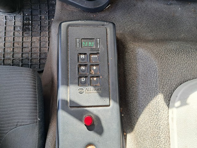 Vrachtwagen, volvo, fe s 4x2r, 2008, met kraan, hiab 144ds-2 hiduo - afbeelding 44 van  56