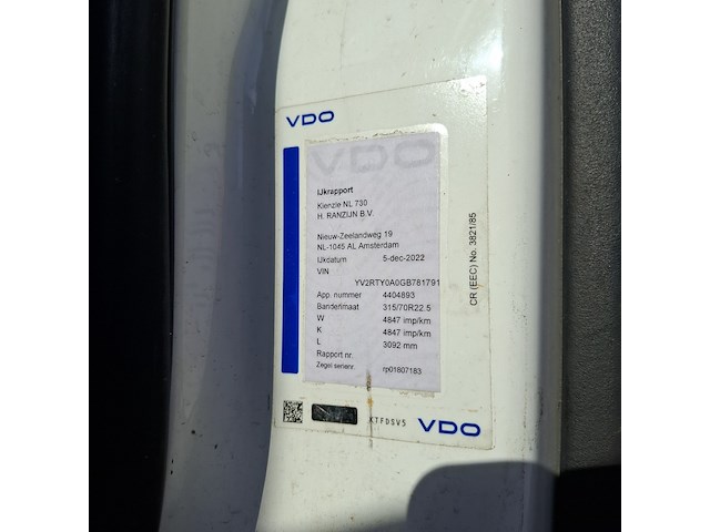 Vrachtwagen, volvo, fh, 2016 - afbeelding 6 van  34