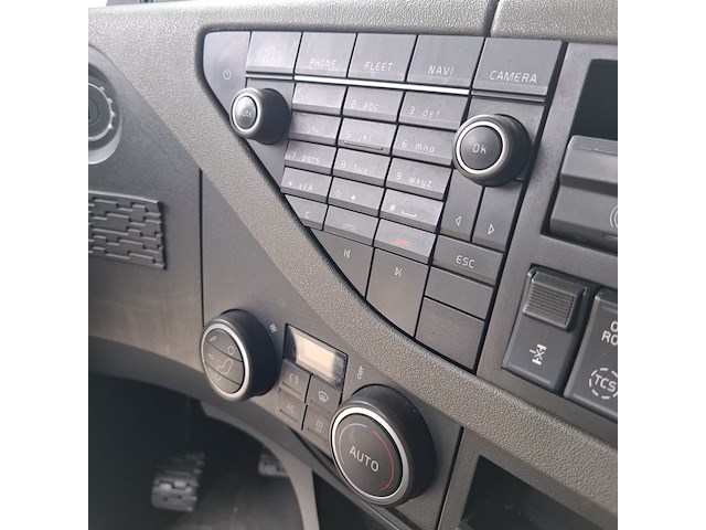 Vrachtwagen, volvo, fh, 2016 - afbeelding 16 van  41