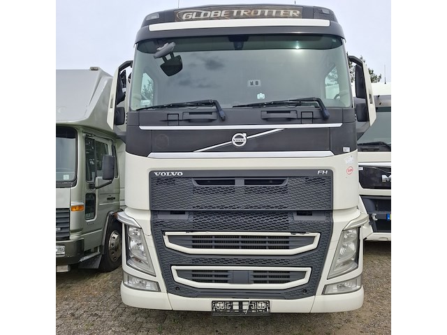 Vrachtwagen, volvo, fh, 2016 - afbeelding 12 van  41
