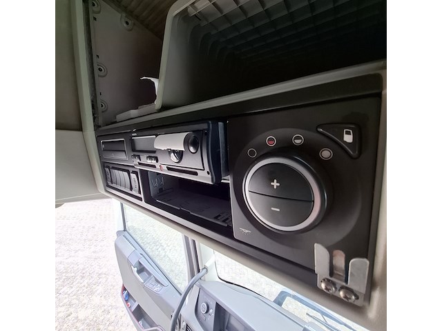 Vrachtwagen, volvo, fh, 2016 - afbeelding 26 van  41