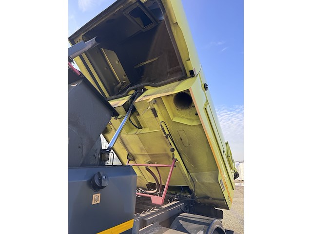 Vrachtwagen, volvo, fll 42, 2009, met veegopbouw, johnston - afbeelding 29 van  35